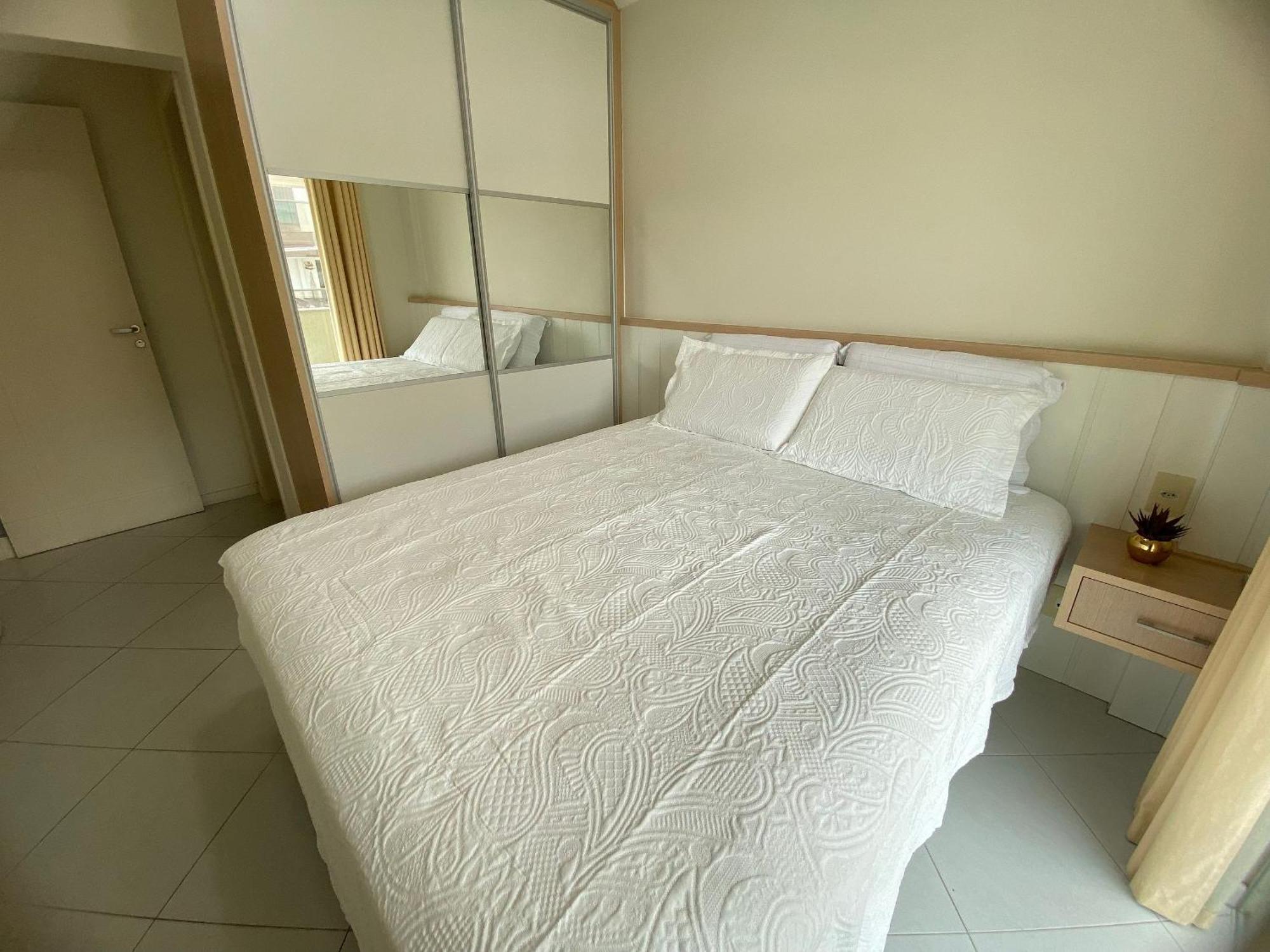 Res. Nona Martha Appartement Bombinhas Buitenkant foto